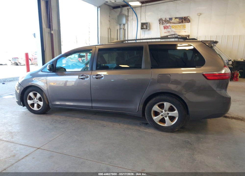 2015 TOYOTA SIENNA LE 8 PASSENGER VIN: 5TDKK3DC4FS586085