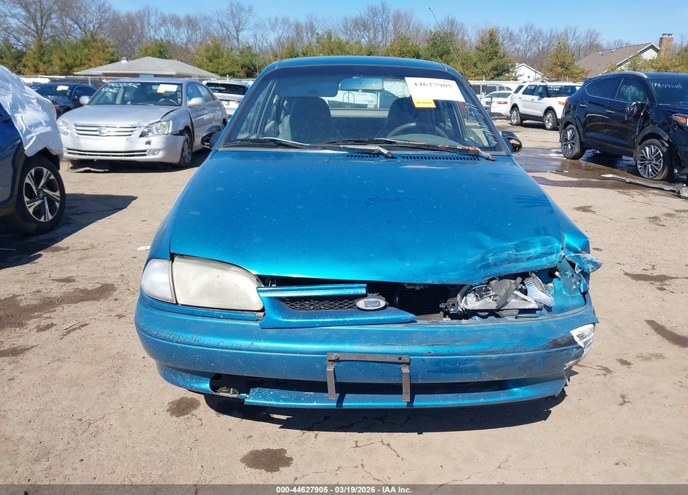 1995 FORD ASPIRE VIN: KNJLT06H6S6132937