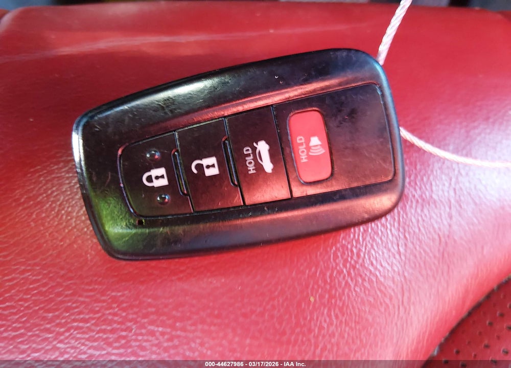 2019 TOYOTA CAMRY XSE VIN: 4T1B61HK4KU180738