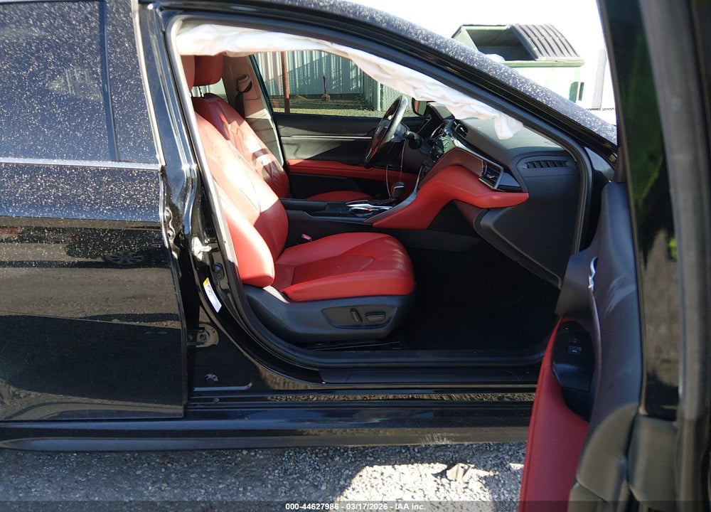 2019 TOYOTA CAMRY XSE VIN: 4T1B61HK4KU180738
