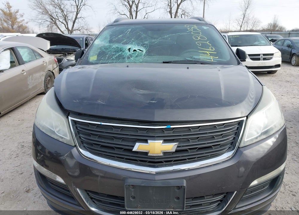 2014 CHEVROLET TRAVERSE LS VIN: 1GNKVFKDXEJ289040