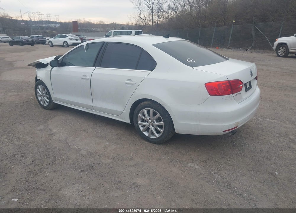 2014 VOLKSWAGEN JETTA 1.8T SE VIN: 3VWD17AJ4EM430064