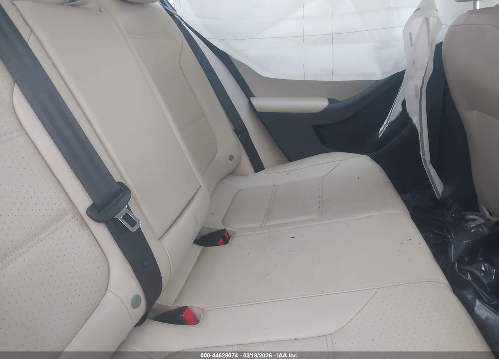 2014 VOLKSWAGEN JETTA 1.8T SE VIN: 3VWD17AJ4EM430064