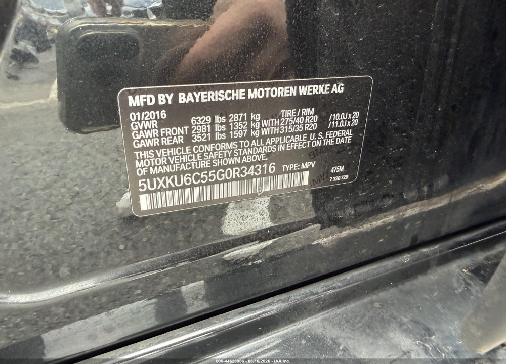 2016 BMW X6 VIN: 5UXKU6C55G0R34316