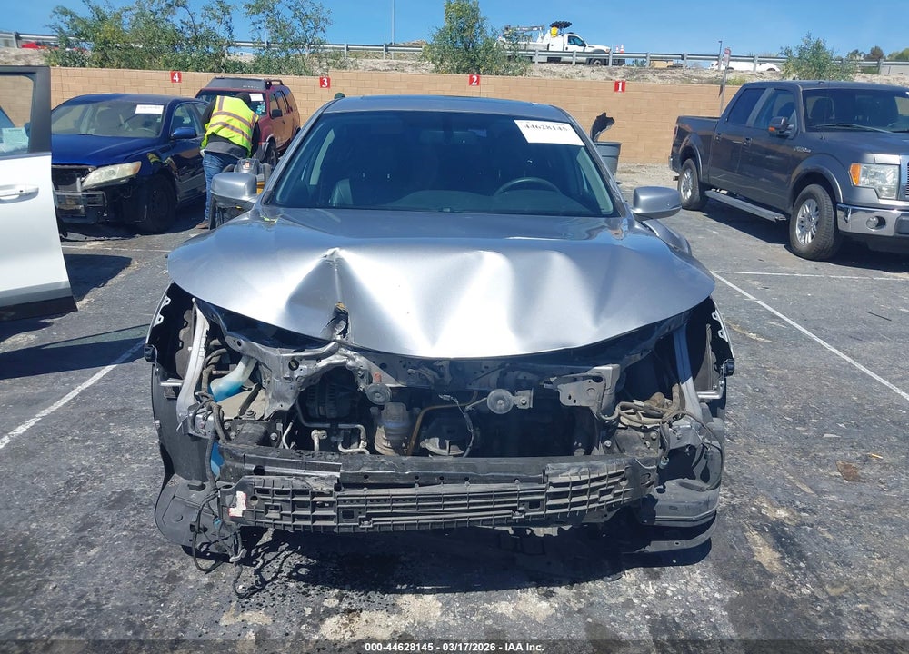 2016 HONDA ACCORD EX-L V-6 VIN: 1HGCR3F84GA020789