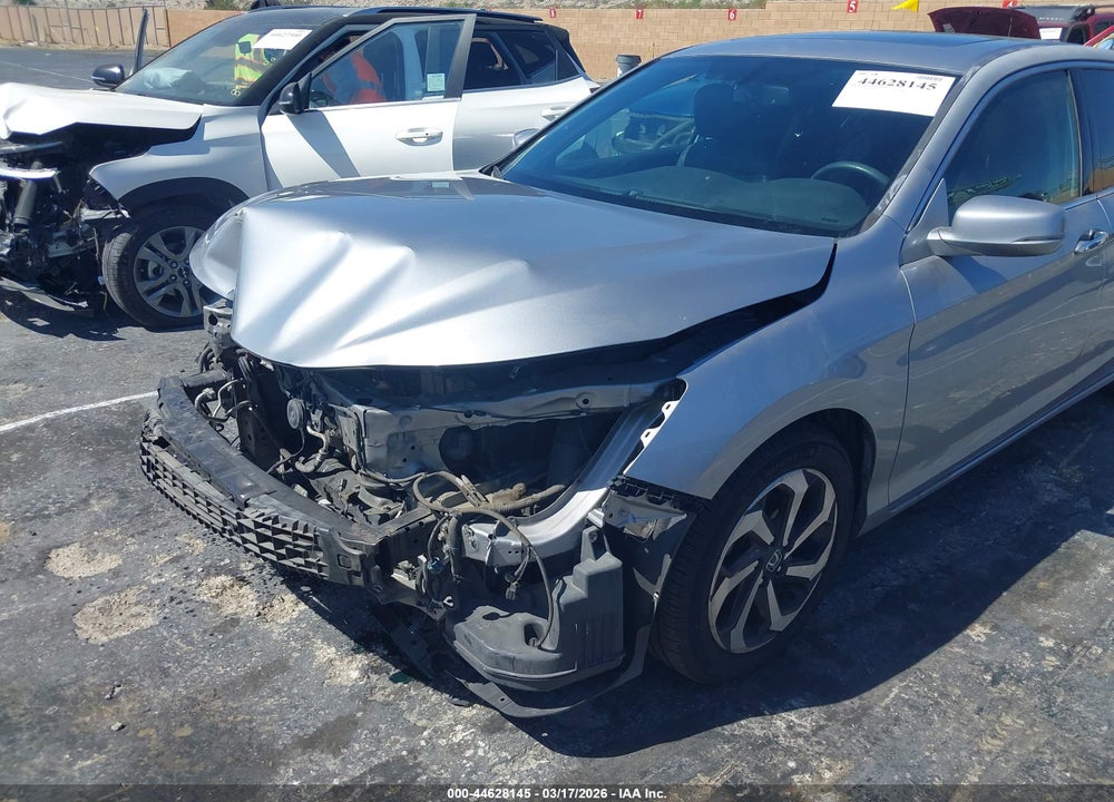 2016 HONDA ACCORD EX-L V-6 VIN: 1HGCR3F84GA020789
