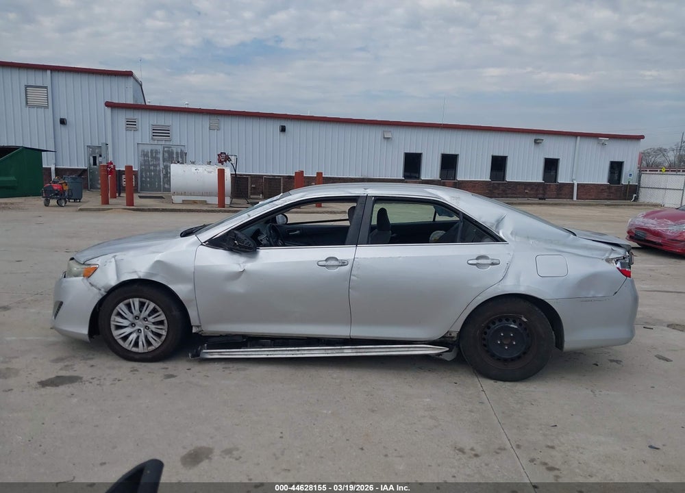 2013 TOYOTA CAMRY LE VIN: 4T1BF1FK4DU243617