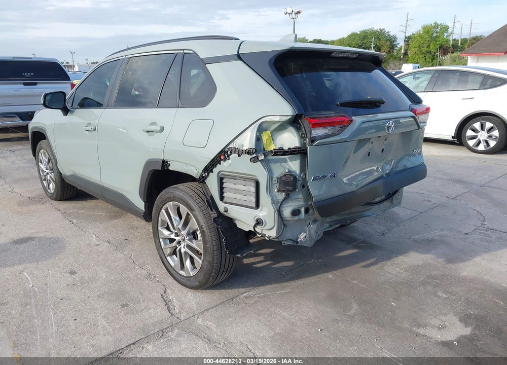 2022 TOYOTA RAV4 XLE PREMIUM VIN: 2T3A1RFV6NW328843