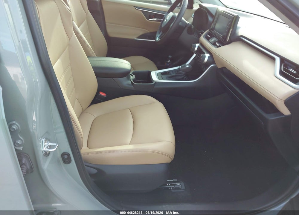 2022 TOYOTA RAV4 XLE PREMIUM VIN: 2T3A1RFV6NW328843
