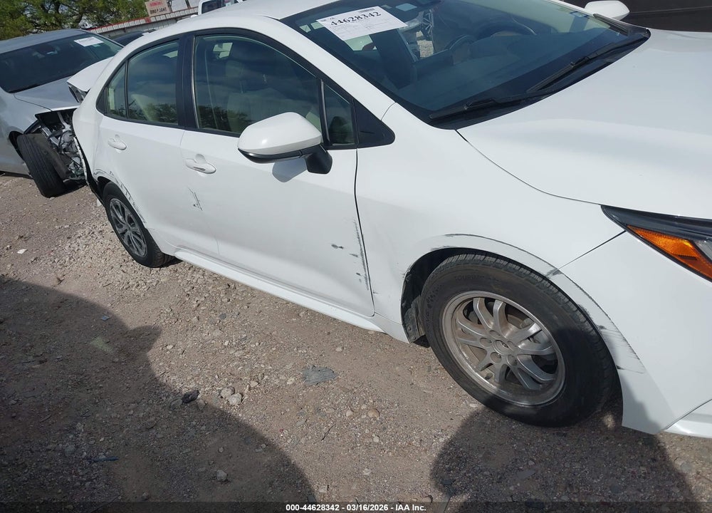 2022 TOYOTA COROLLA HYBRID LE VIN: JTDEAMDE4N3002811