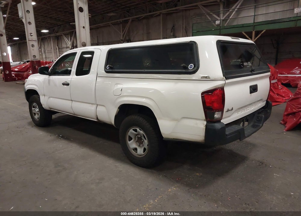 2018 TOYOTA TACOMA SR VIN: 5TFSX5EN3JX059641