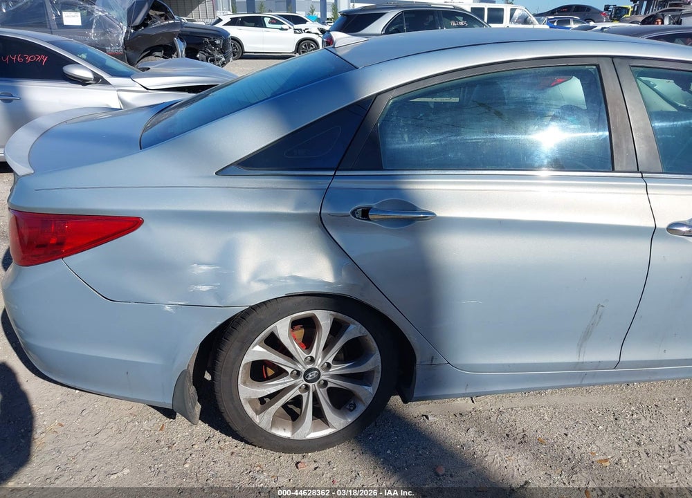 2013 HYUNDAI SONATA SE VIN: 5NPEC4AB6DH642381