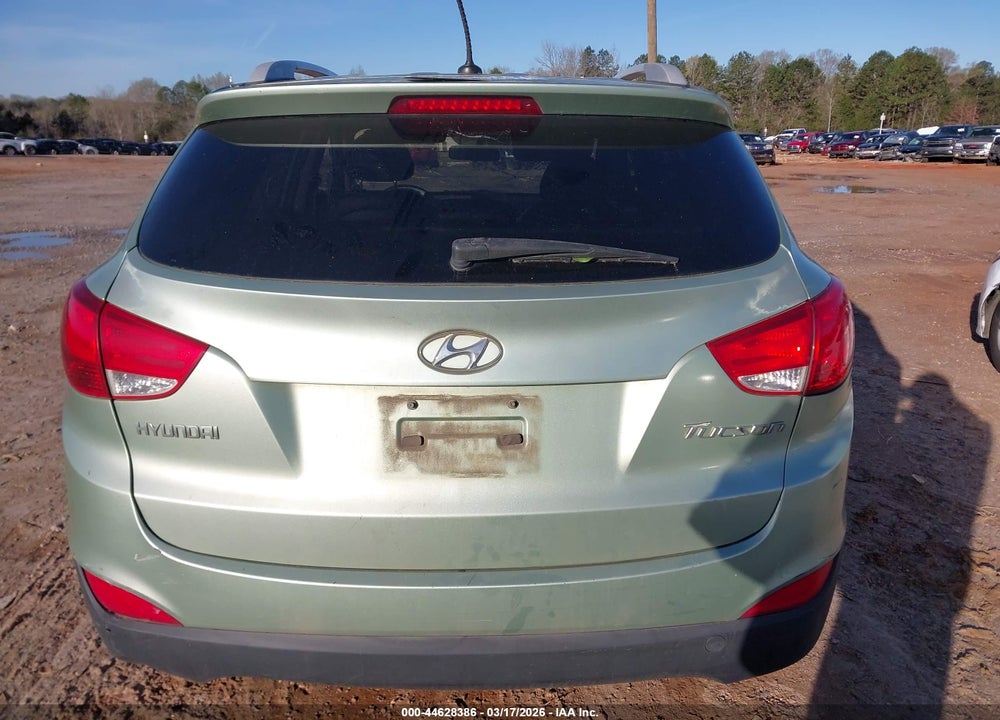 2010 HYUNDAI TUCSON GLS VIN: KM8JU3AC5AU112527