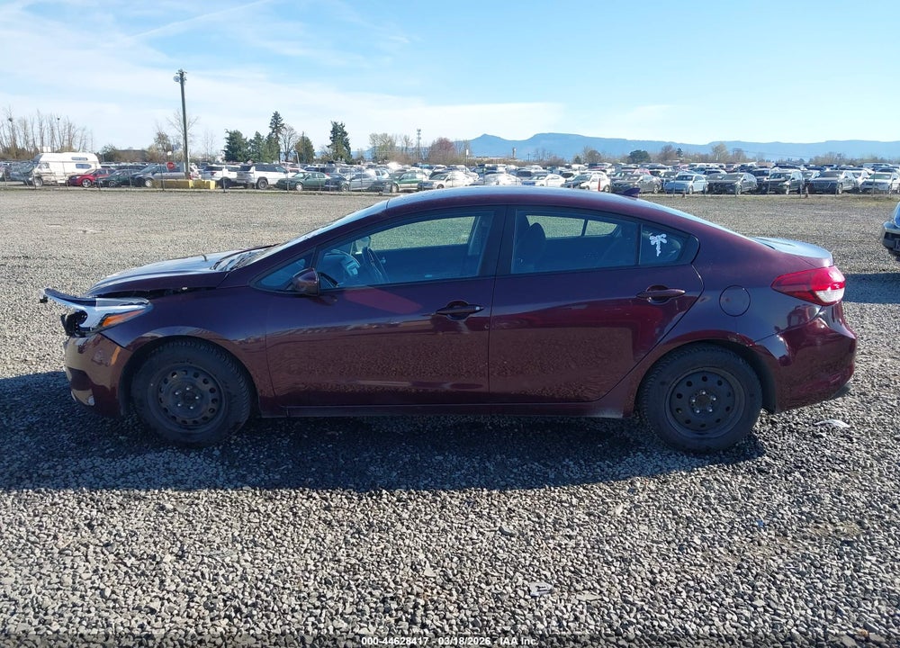 2018 KIA FORTE LX VIN: 3KPFK4A74JE208334
