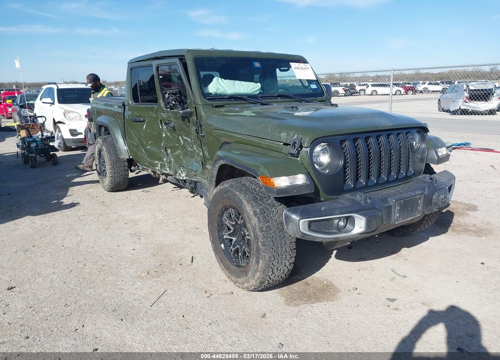 2022 JEEP GLADIATOR OVERLAND 4X4 VIN: 1C6HJTFG4NL134979