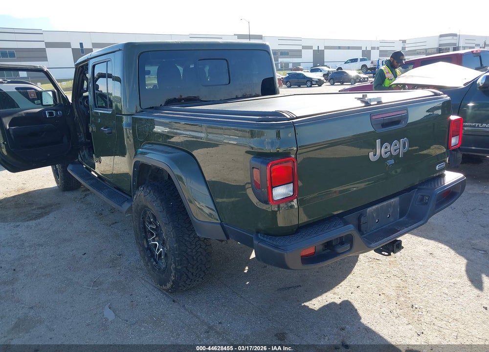 2022 JEEP GLADIATOR OVERLAND 4X4 VIN: 1C6HJTFG4NL134979