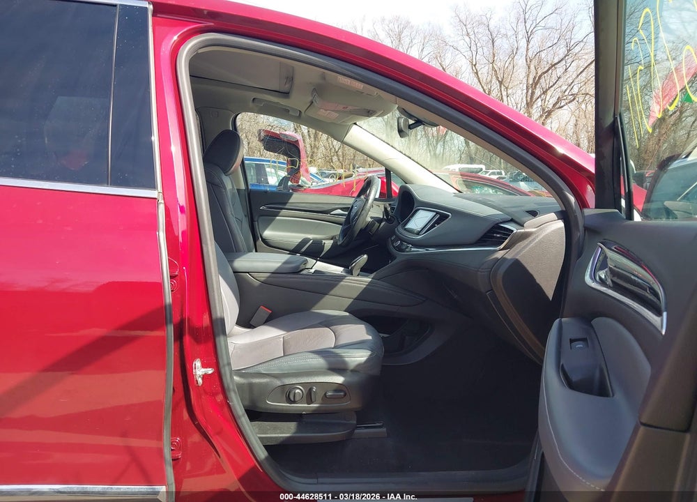 2018 BUICK ENCLAVE ESSENCE VIN: 5GAEVAKW1JJ135368