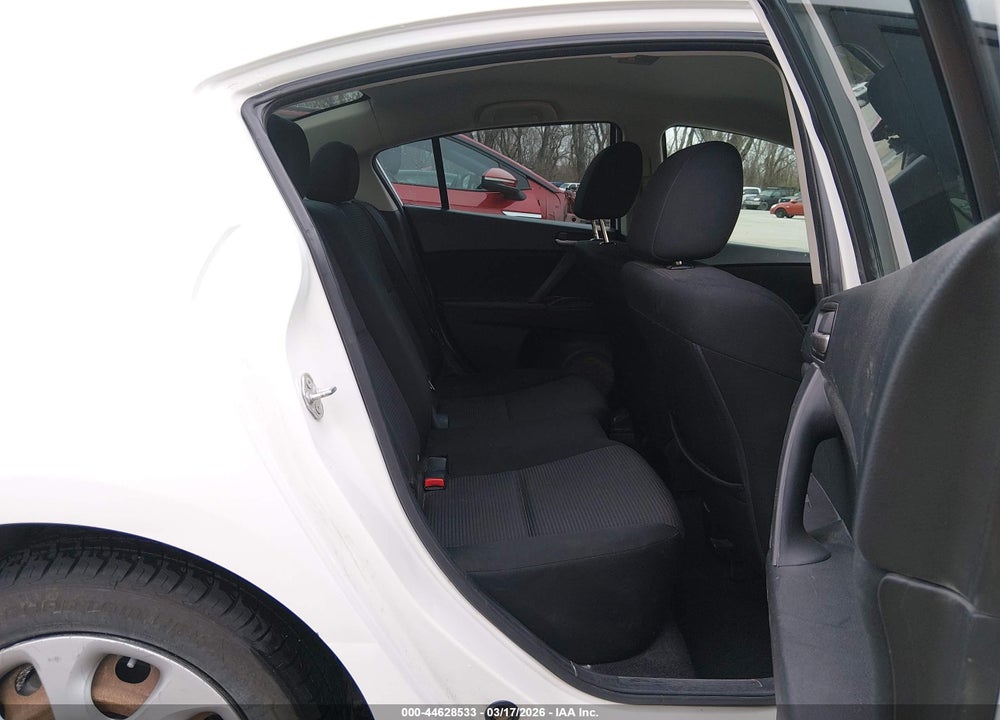 2013 MAZDA 3 I SPORT VIN: JM1BL1U75D1752306