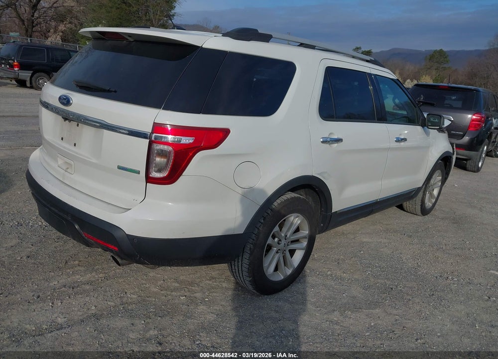 2012 FORD EXPLORER XLT VIN: 1FMHK7D96CGA84427