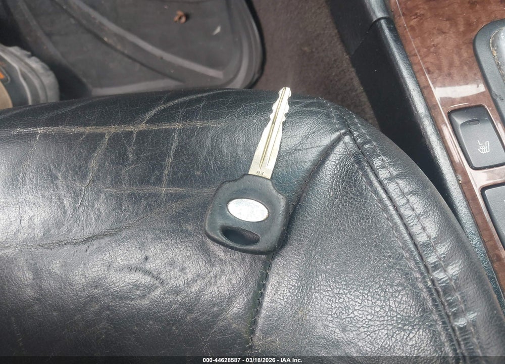 2004 HYUNDAI XG350 L VIN: KMHFU45EX4A327088