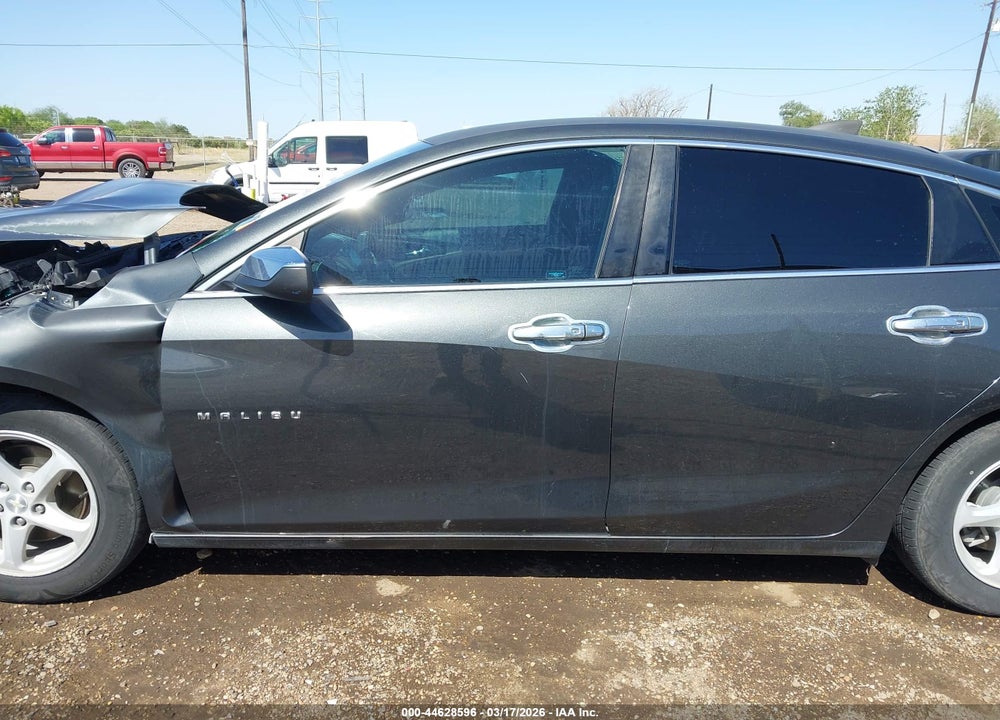 2017 CHEVROLET MALIBU LS VIN: 1G1ZB5ST2HF125881