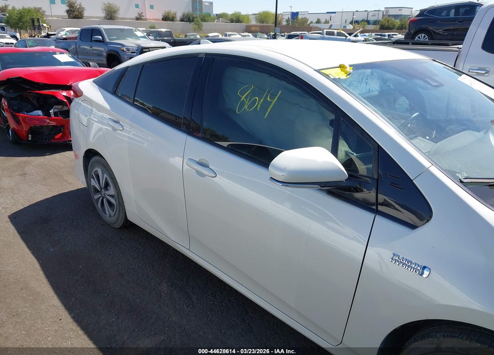 2017 TOYOTA PRIUS PRIME PREMIUM VIN: JTDKARFPXH3053149