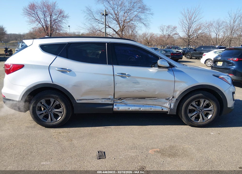 2016 HYUNDAI SANTA FE SPORT 2.4L VIN: 5XYZUDLB0GG374144