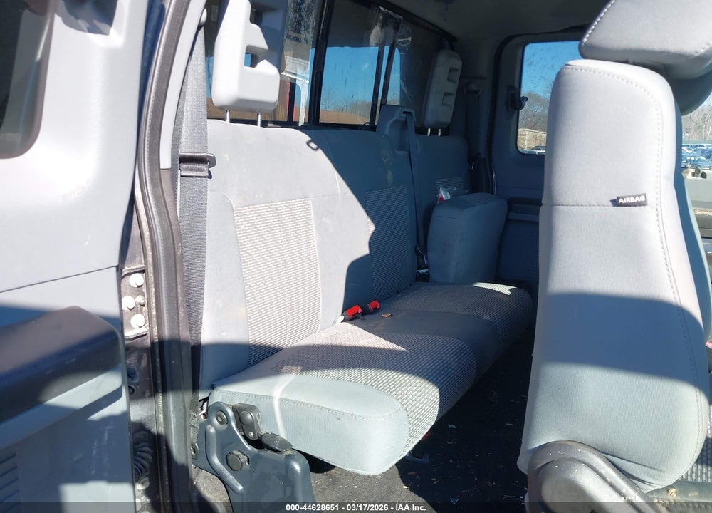 2011 FORD F-250 XLT VIN: 1FT7X2B6XBEA26716