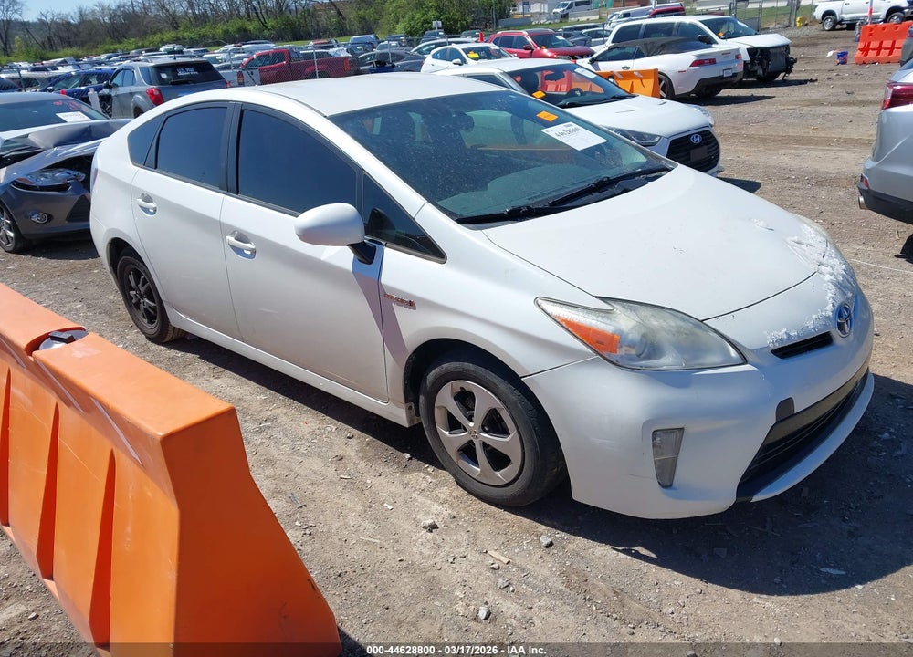 2013 TOYOTA PRIUS THREE VIN: JTDKN3DU3D5549564