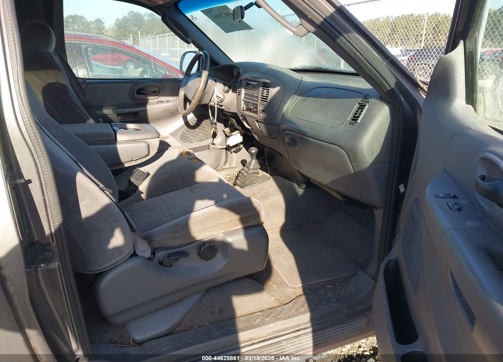 2002 FORD F-150 LARIAT/XL/XLT VIN: 2FTRX08L12CA64531