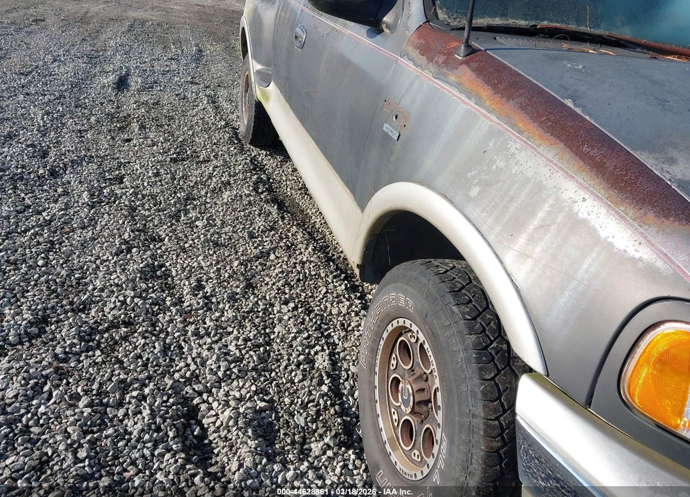 2002 FORD F-150 LARIAT/XL/XLT VIN: 2FTRX08L12CA64531