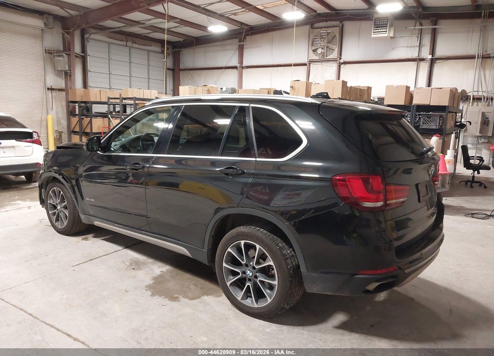 2018 BMW X5 XDRIVE35I VIN: 5UXKR0C57J0X92136