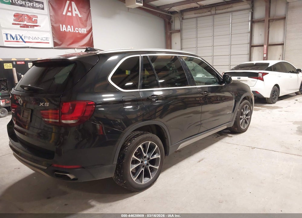 2018 BMW X5 XDRIVE35I VIN: 5UXKR0C57J0X92136