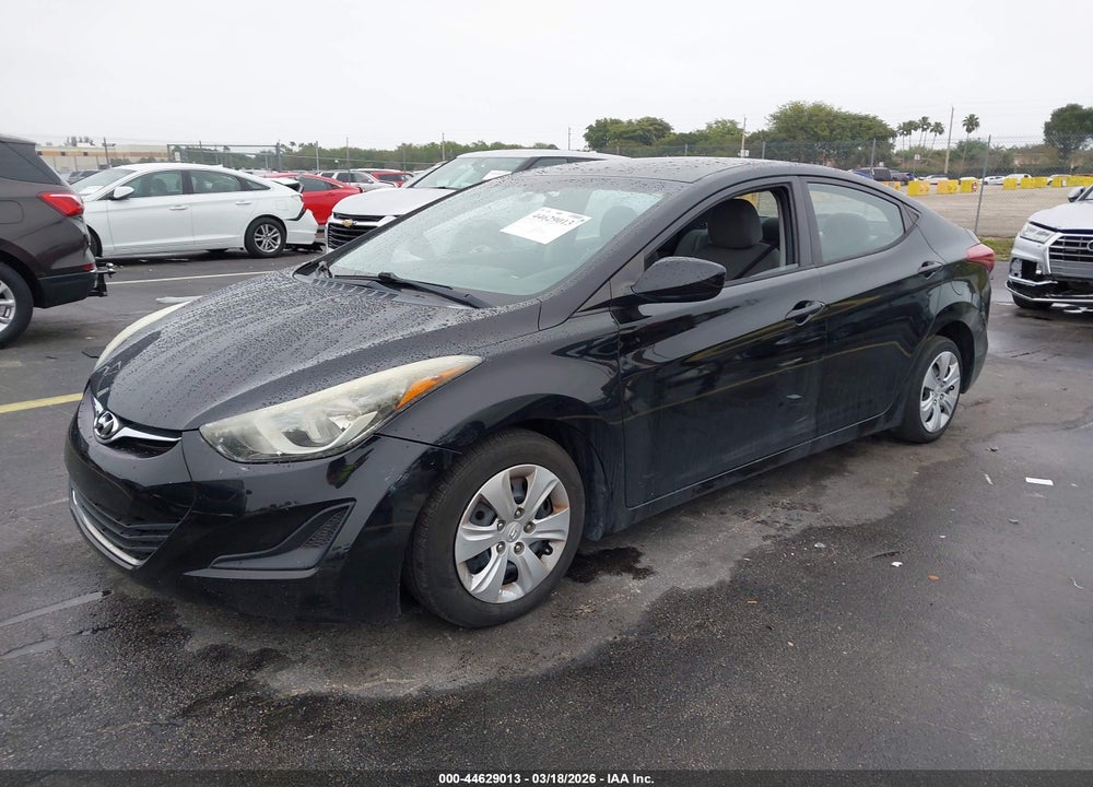 2016 HYUNDAI ELANTRA SE VIN: 5NPDH4AE7GH768504