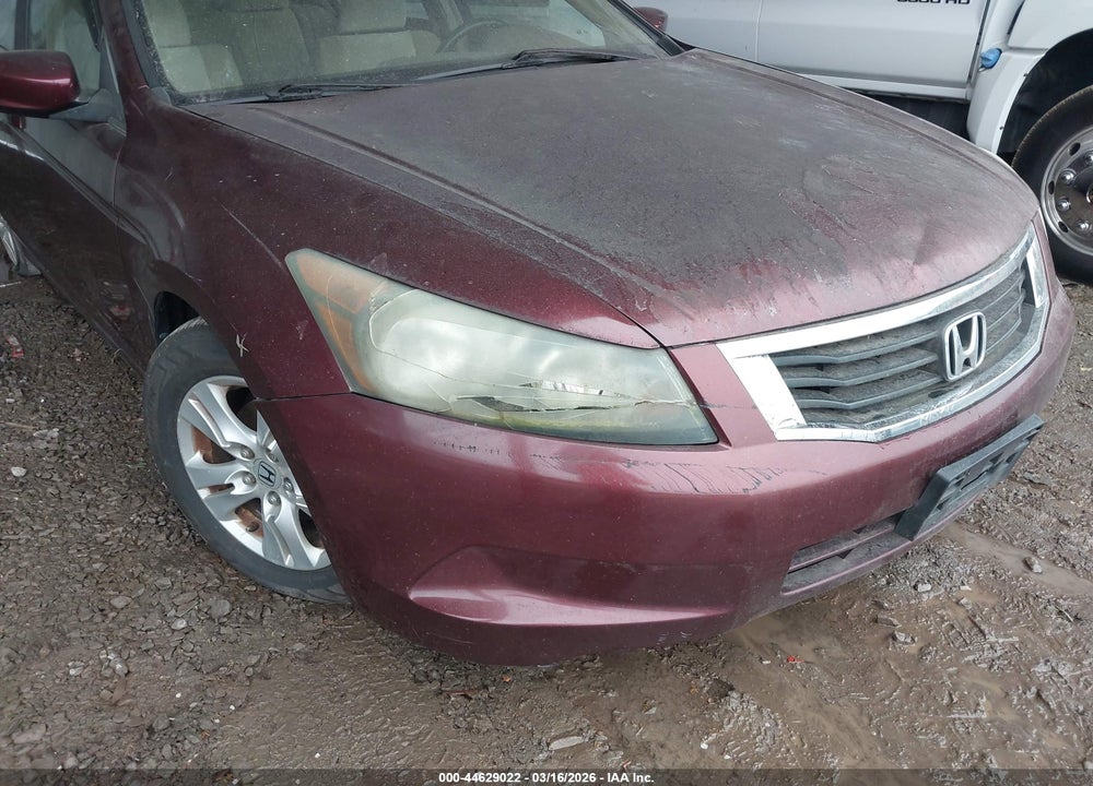2008 HONDA ACCORD 2.4 LX-P VIN: 1HGCP25428A095801