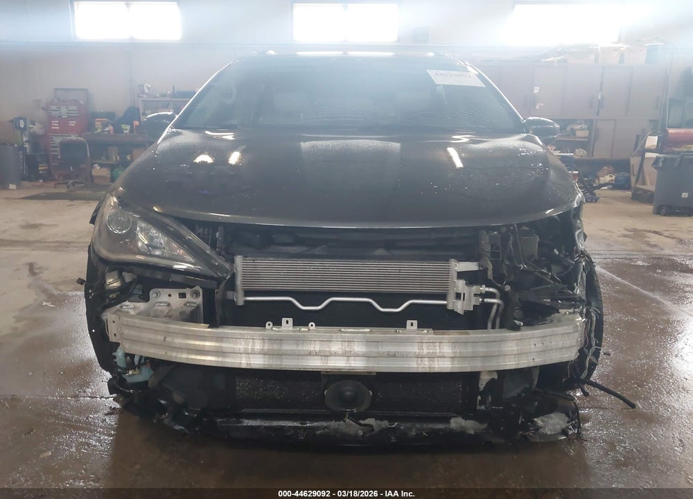 2019 CHRYSLER PACIFICA TOURING L VIN: 2C4RC1BG2KR627578