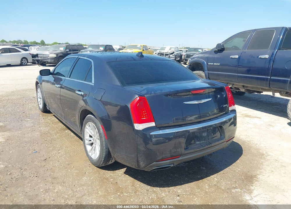 2015 CHRYSLER 300C VIN: 2C3CCAEG5FH828960