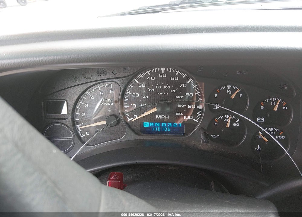 2002 CHEVROLET SILVERADO 1500 LS/LT VIN: 2GCEC19T921337824