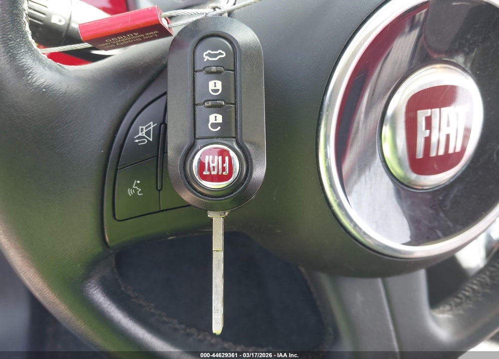 2019 FIAT 500 POP VIN: 3C3CFFKH4KT686362