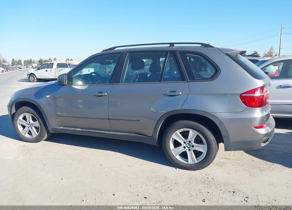 2013 BMW X5 XDRIVE35I/XDRIVE35I PREMIUM/XDRIVE35I SPORT ACTIVITY VIN: 5UXZV4C55D0B09682