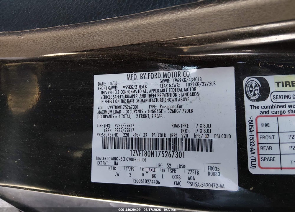 2007 FORD MUSTANG V6 DELUXE/V6 PREMIUM VIN: 1ZVFT80N175267301