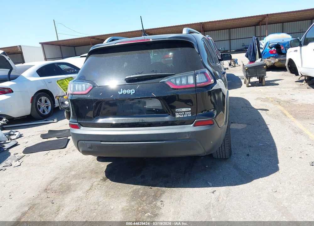 2019 JEEP CHEROKEE LATITUDE FWD VIN: 1C4PJLCB6KD348407