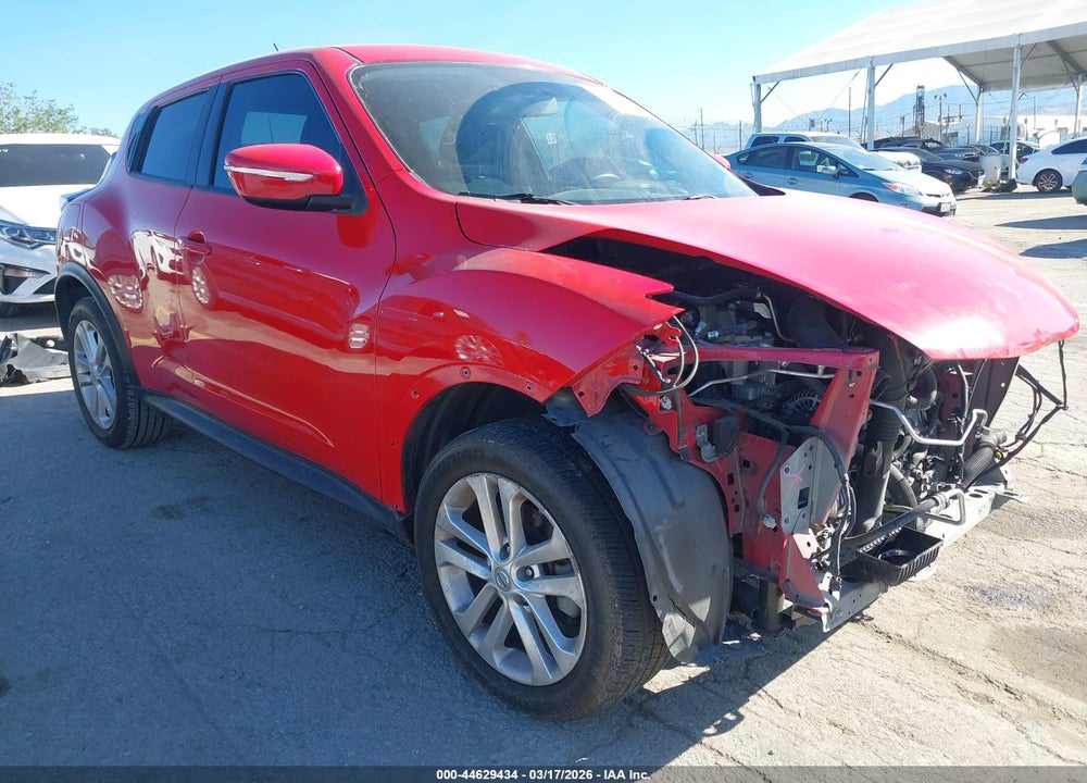 2015 NISSAN JUKE SV VIN: JN8AF5MR1FT511897