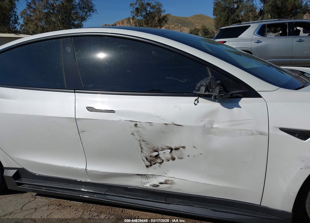 2021 TESLA MODEL 3 STANDARD RANGE PLUS REAR-WHEEL DRIVE VIN: 5YJ3E1EA5MF929856