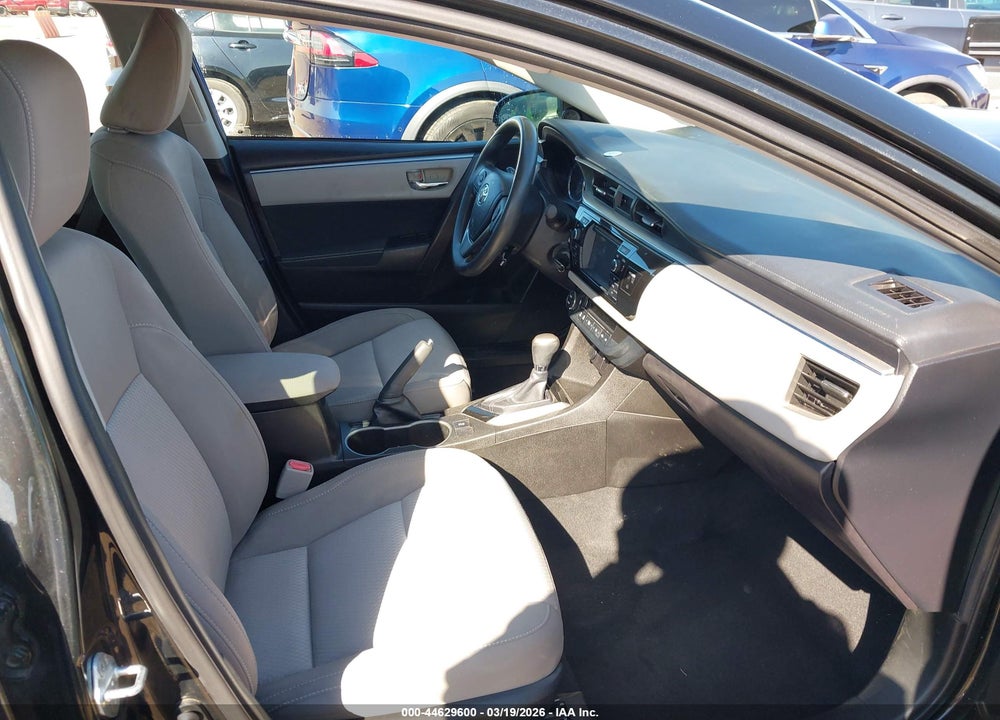 2016 TOYOTA COROLLA LE VIN: 5YFBURHE8GP568546