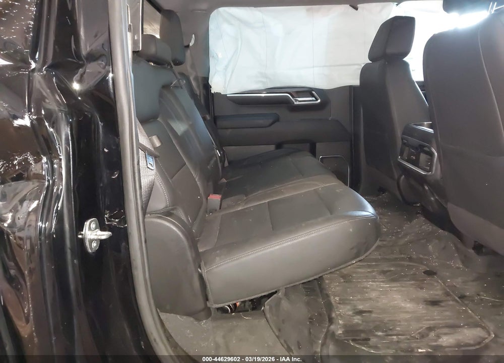 2022 GMC SIERRA 1500 4WD  SHORT BOX ELEVATION VIN: 3GTUUCED3NG557989