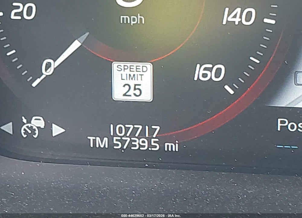 2018 VOLVO XC90 T6 MOMENTUM VIN: YV4A22PK4J1218128