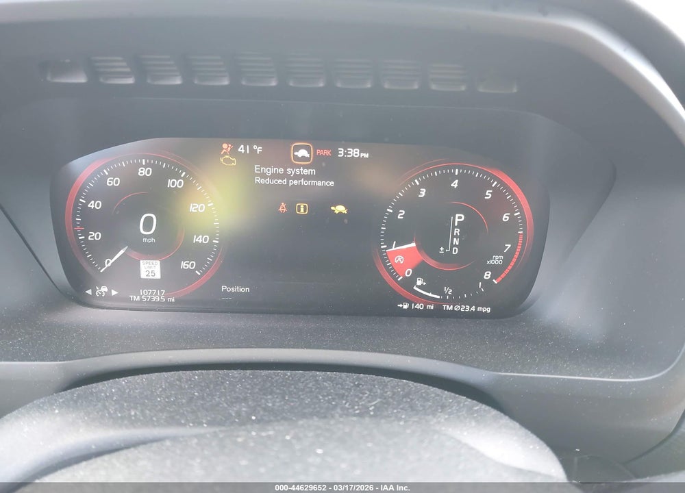 2018 VOLVO XC90 T6 MOMENTUM VIN: YV4A22PK4J1218128