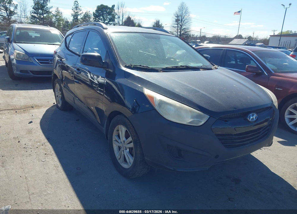 2011 HYUNDAI TUCSON GLS VIN: KM8JUCAC8BU121840