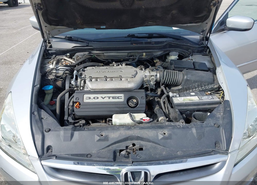 2007 HONDA ACCORD 3.0 SE VIN: 1HGCM66417A095172
